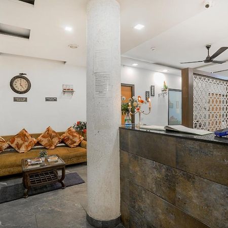 Hotel Seven- Center Of City Chandīgarh Dış mekan fotoğraf
