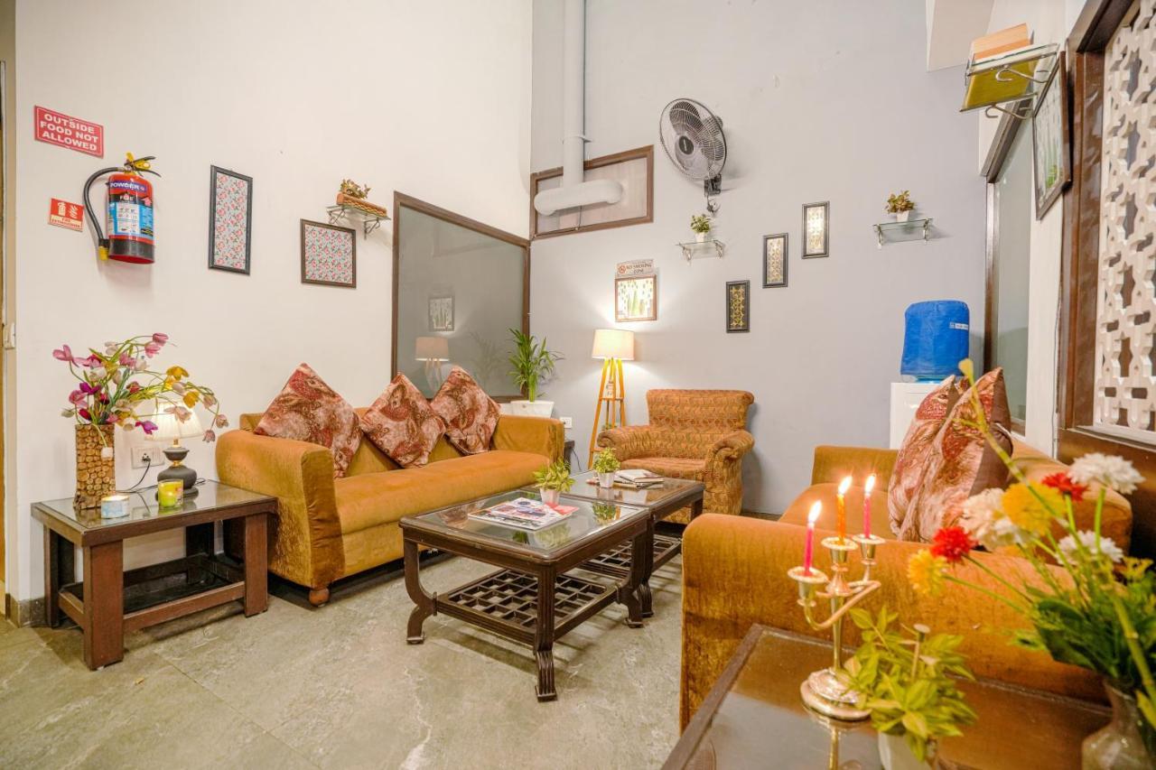 Hotel Seven- Center Of City Chandīgarh Dış mekan fotoğraf
